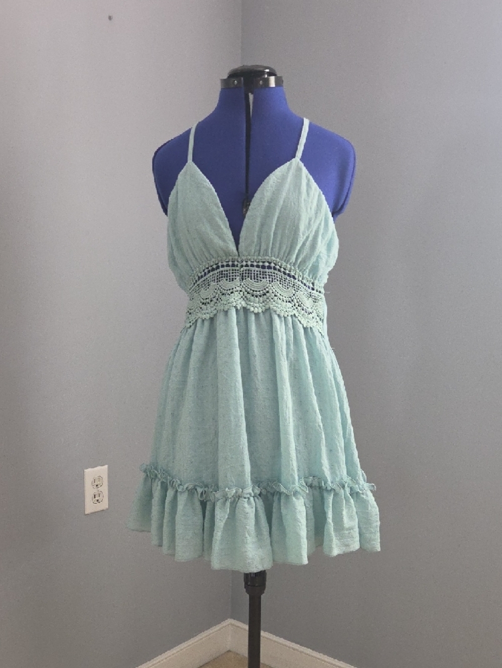 Crochet-Waist Seafoam Mini Dress with Spaghetti Straps - Picture 5 of 5